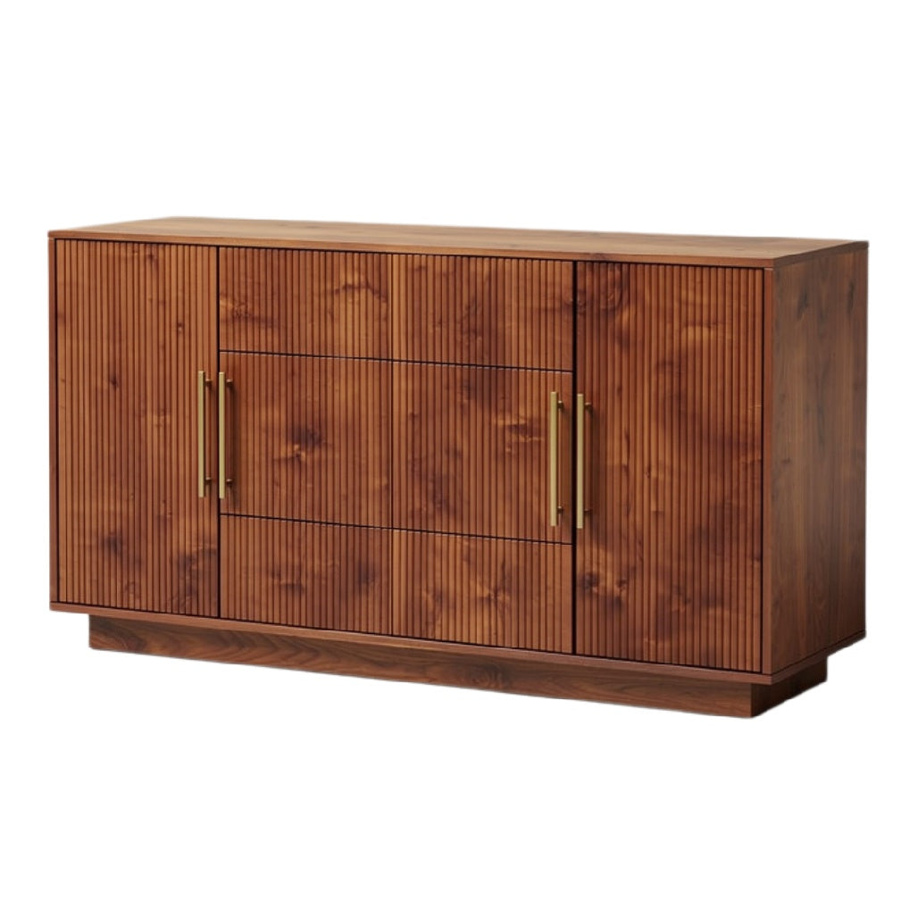 "Moderne Houten Kast met Strak Design en Gouden Handgrepen"